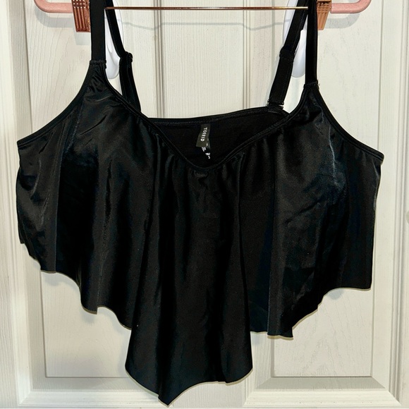 torrid Other - Torrid Black Crop swim Top
